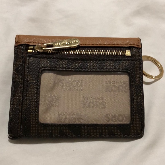 Micheal kors key pouch - Picture 3 of 4